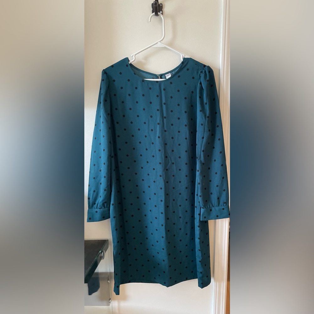 Old Navy Shift Dress with Polka Dot Pattern
